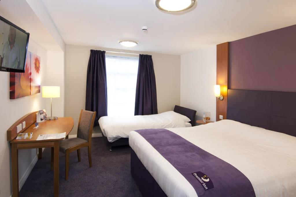 Premier Inn London Croydon Town Centre Phòng bức ảnh